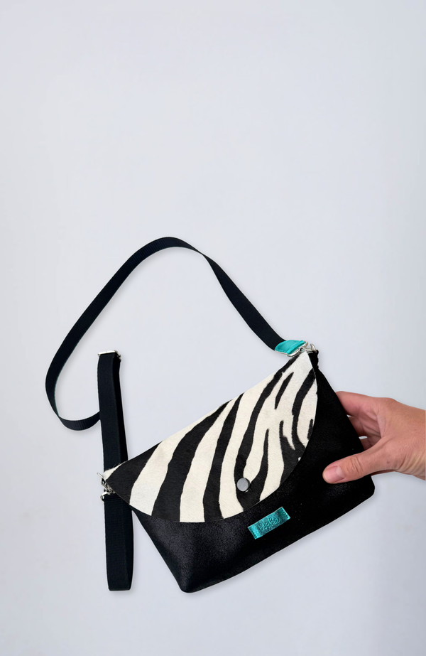 Evetke női bőr táska-ZEBRA